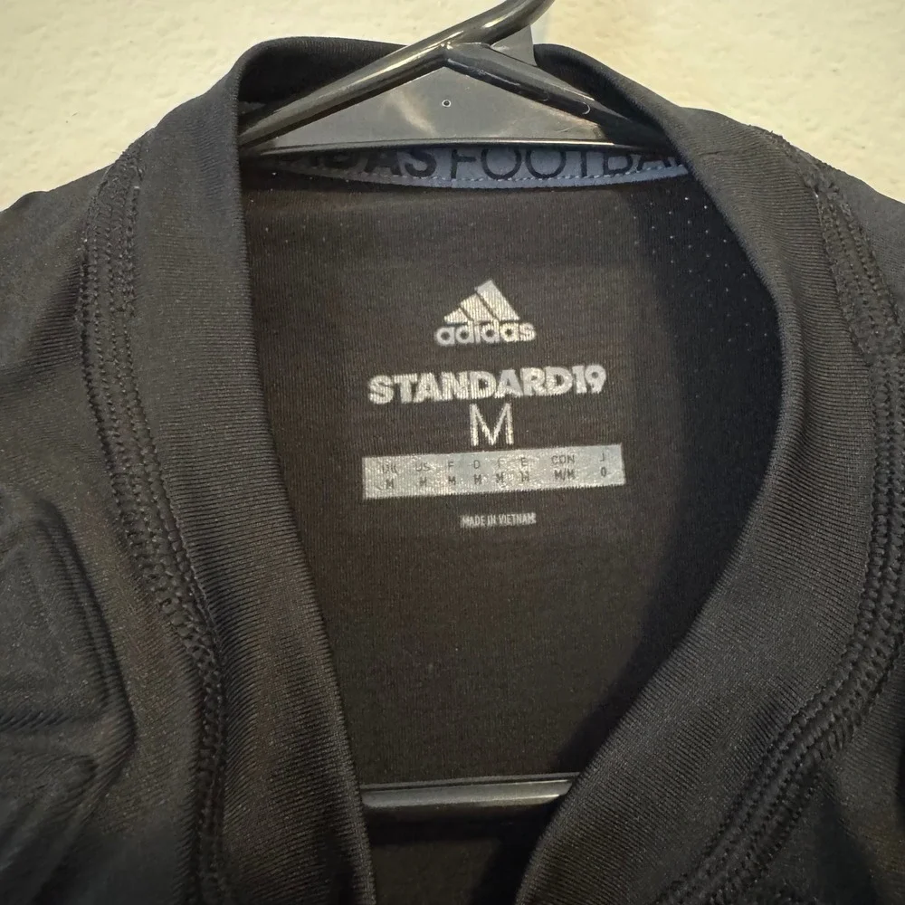 Adidas Alphaskin Force 5 Football Padded Compression Shirt Black Size M NWT